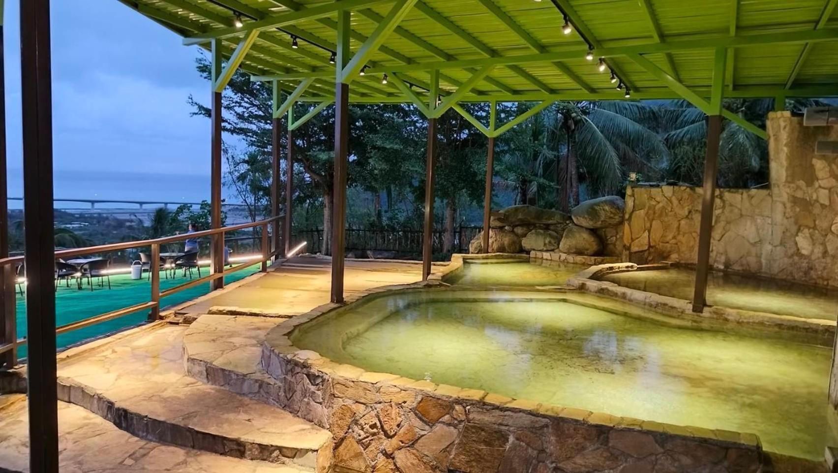 山水妍溫泉會館-台東館 Bed & Breakfast Taimali Exterior photo